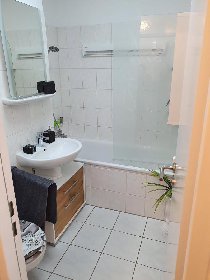 Exklusivwohnung Leipzig Flughafen 兰茨贝格 外观 照片
